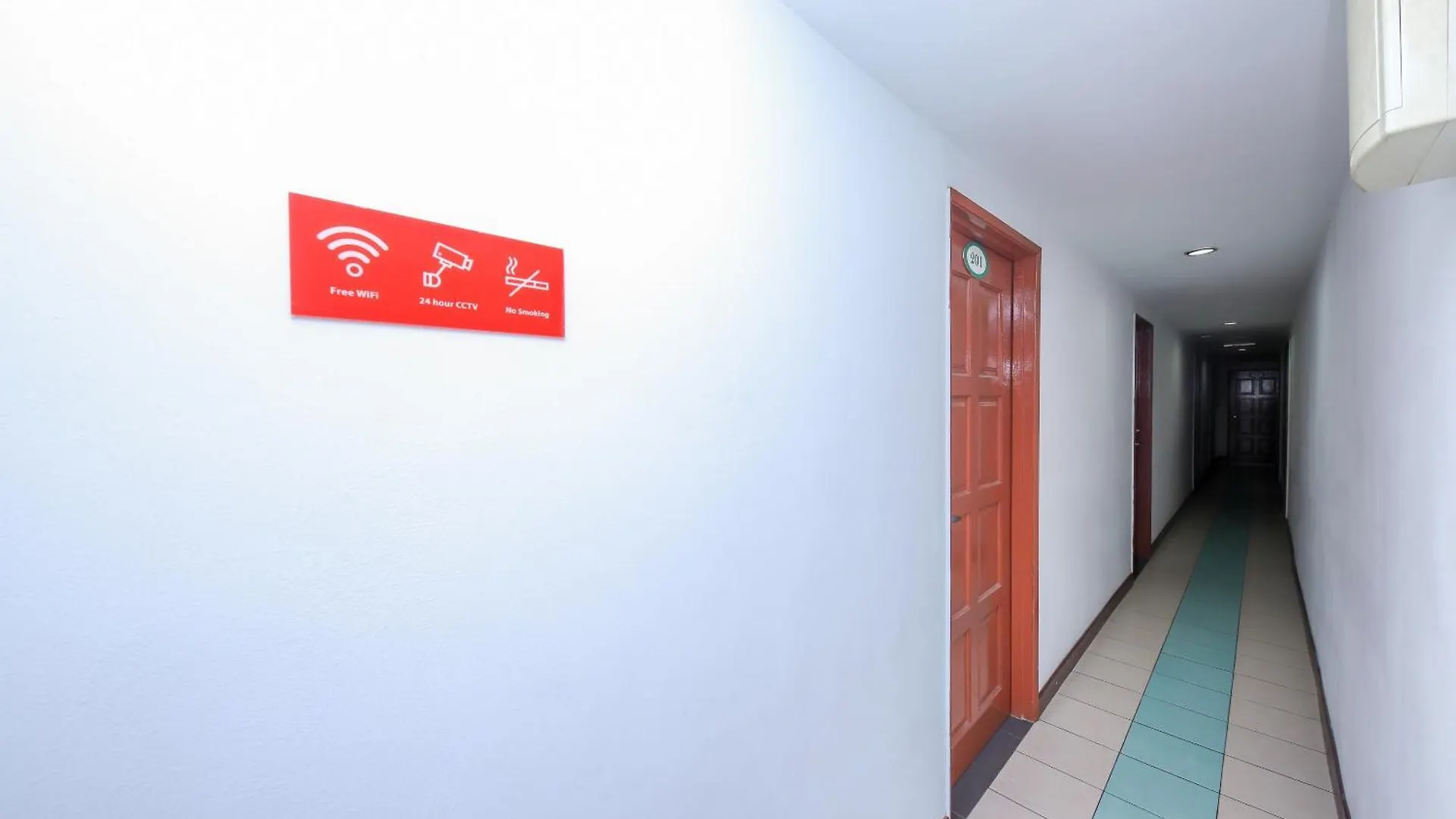 **  Super Oyo 321 Hotel D'Elegant Kuala Lumpur Malaysia