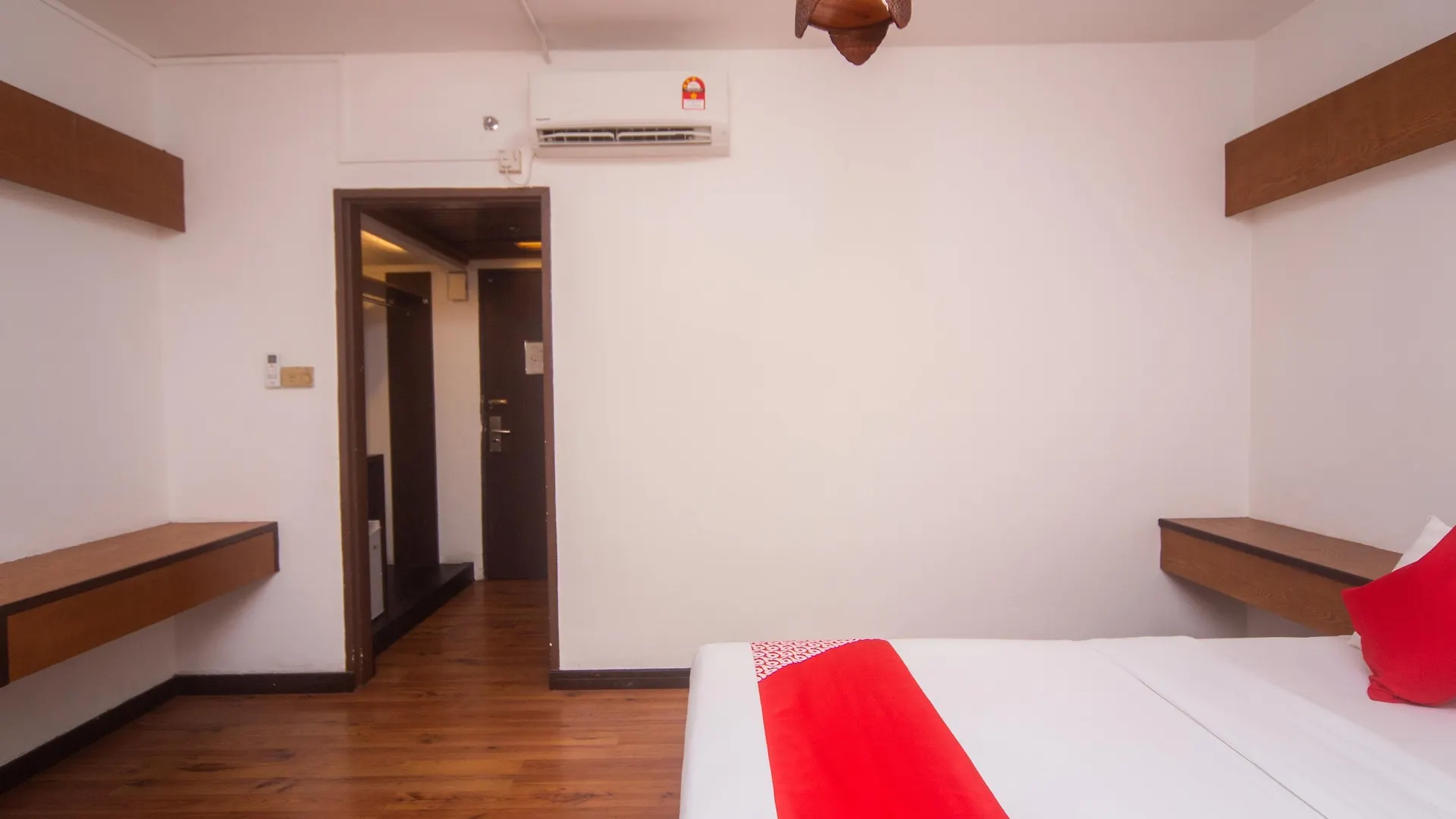 **  Super Oyo 321 Hotel D'Elegant Kuala Lumpur Malaysia
